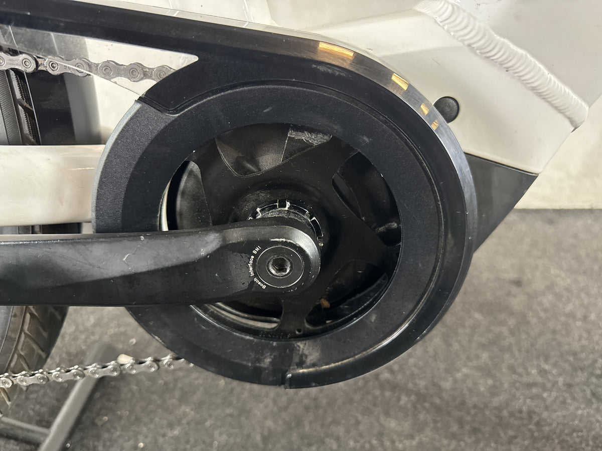 Bifoco — motor_rechts