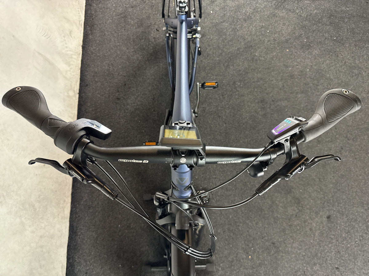 Bifoco — cockpit_von_vorne
