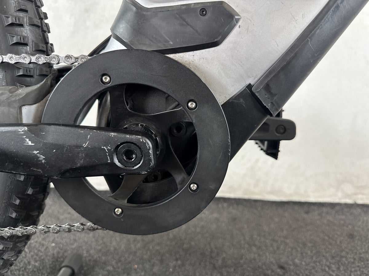 Bifoco — motor_rechts