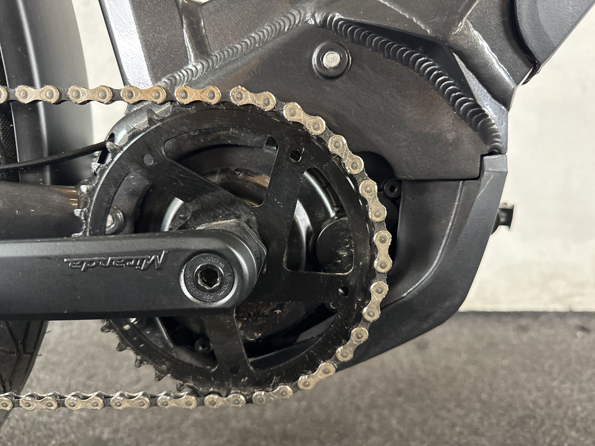 Bifoco — motor_rechts