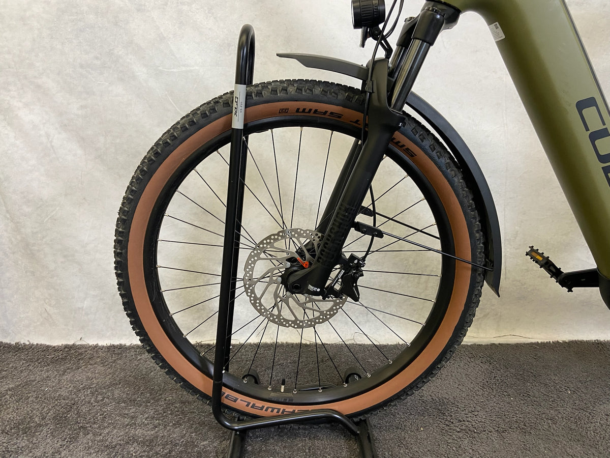 CUBE Reaction Hybrid Race 750