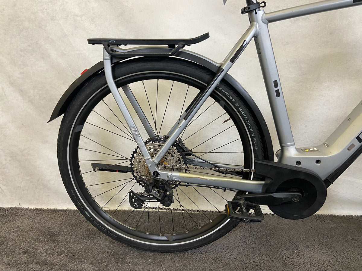 CUBE Kathmandu Hybrid SLX 750