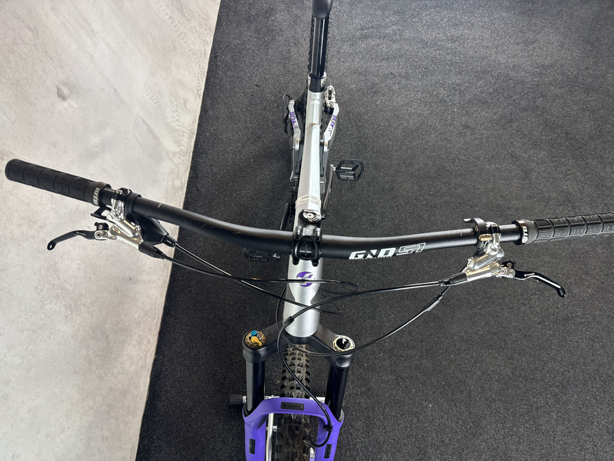 Bifoco — cockpit_von_vorne