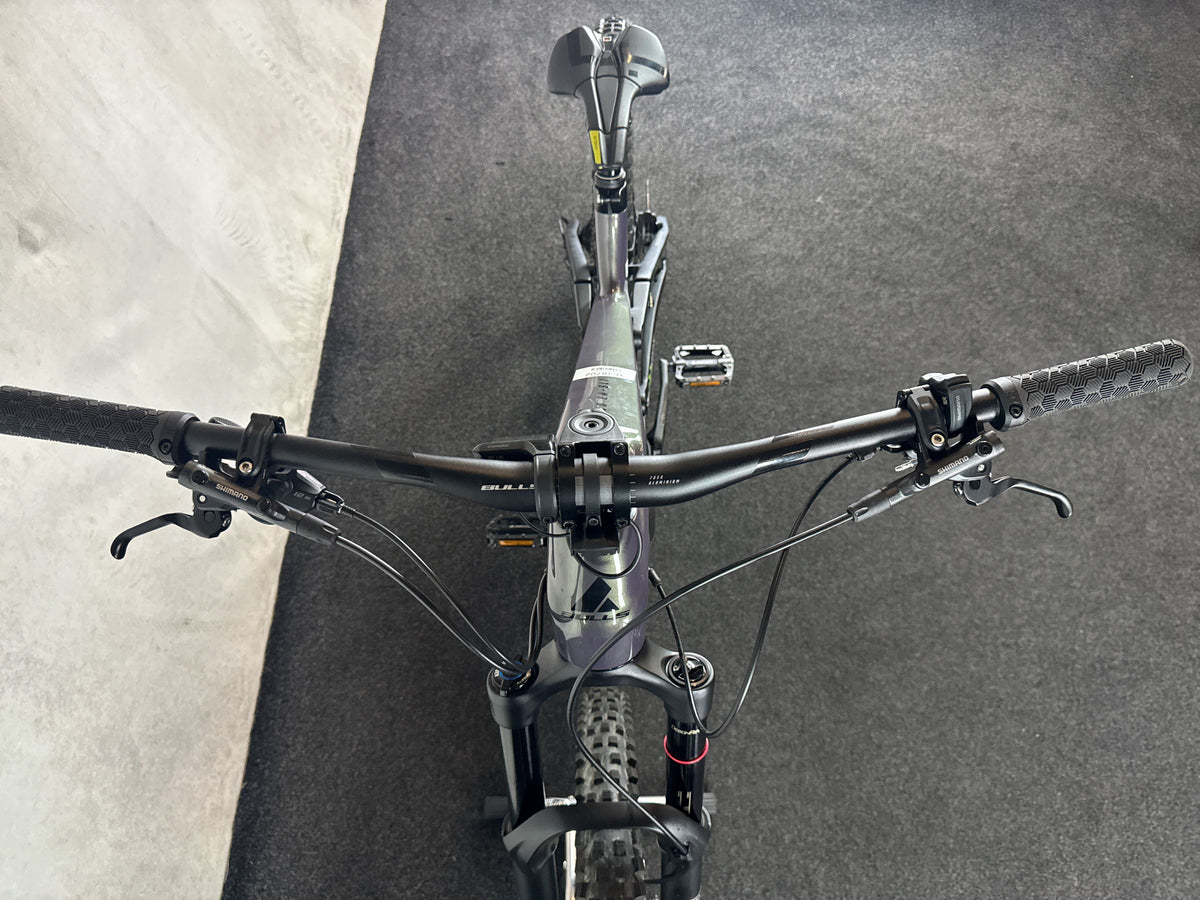 Bifoco — cockpit_von_vorne