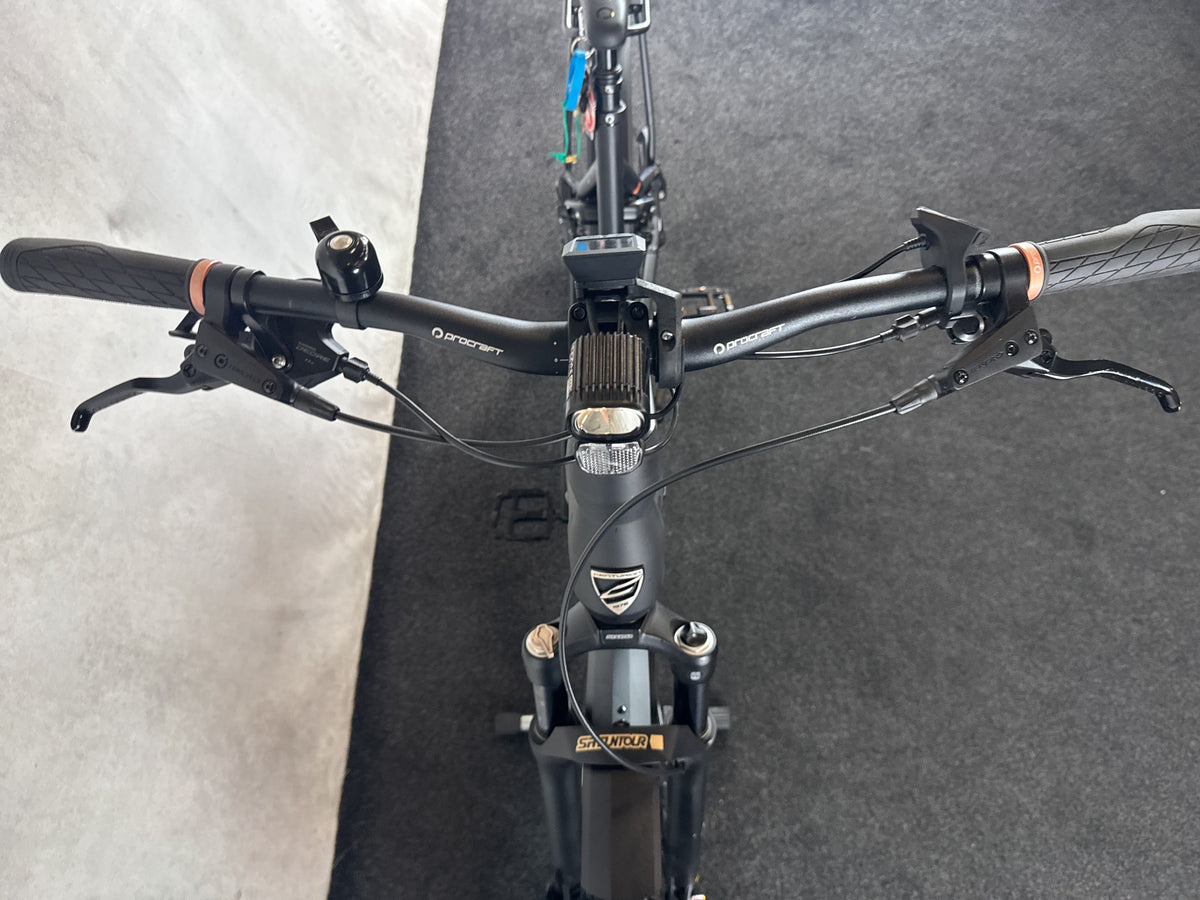 Bifoco — cockpit_von_vorne