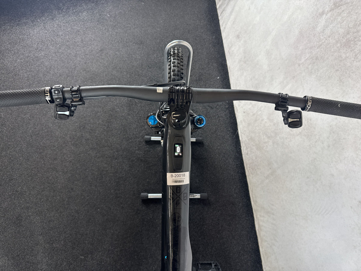 Bifoco — cockpit_fahrersicht