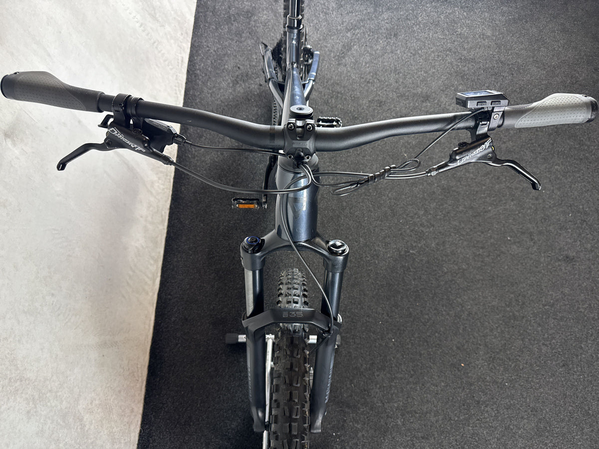 Bifoco — cockpit_von_vorne