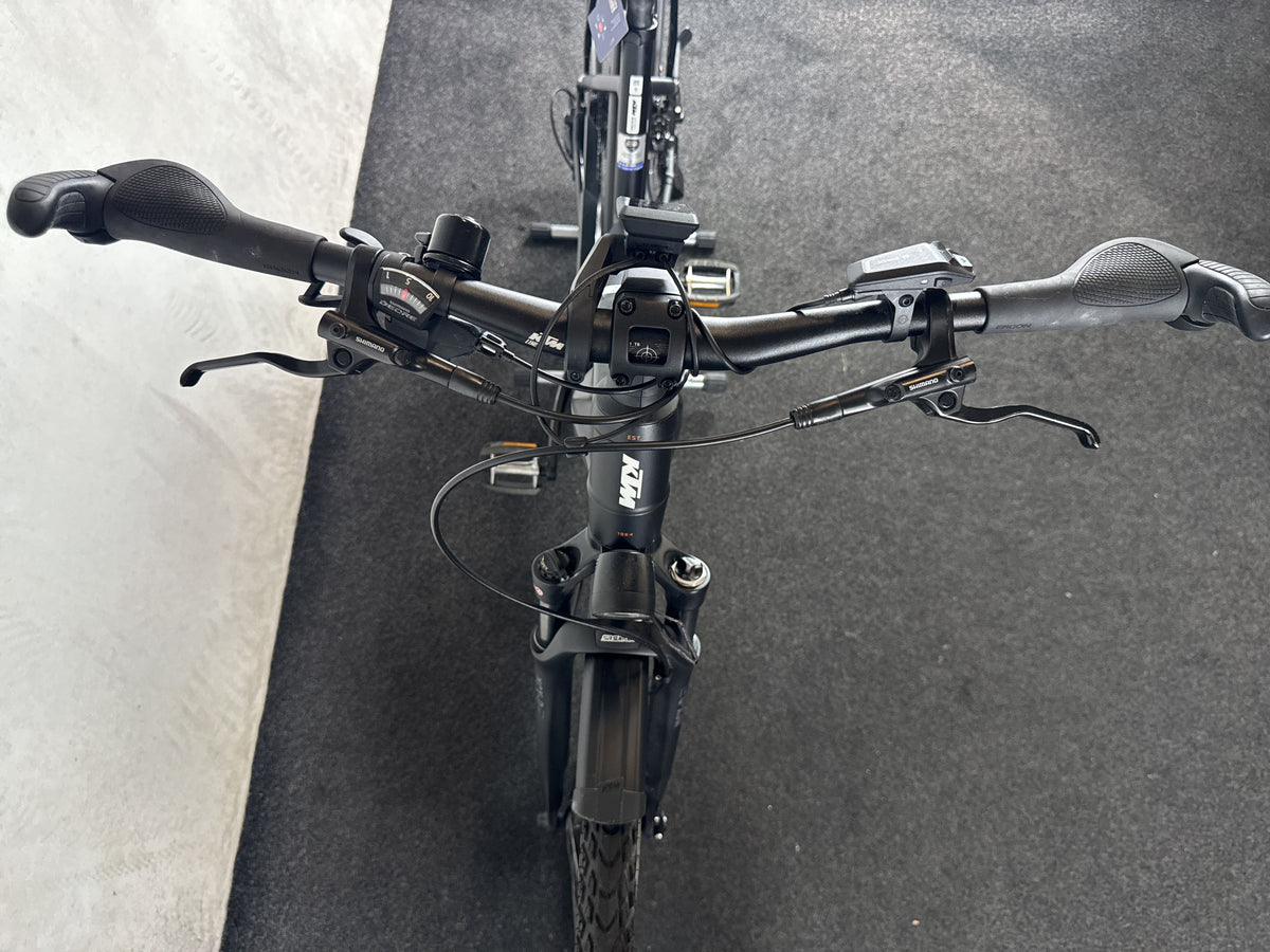 Bifoco — cockpit_von_vorne