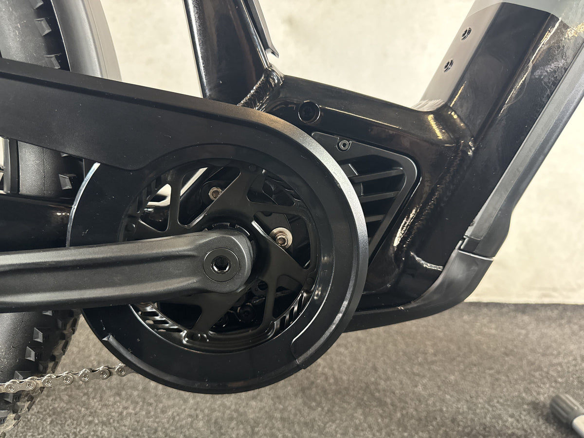 Bifoco — motor_rechts