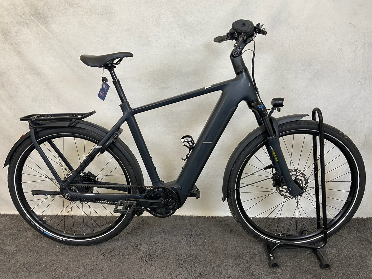 Cube Kathmandu Hybrid Comfort Pro 800