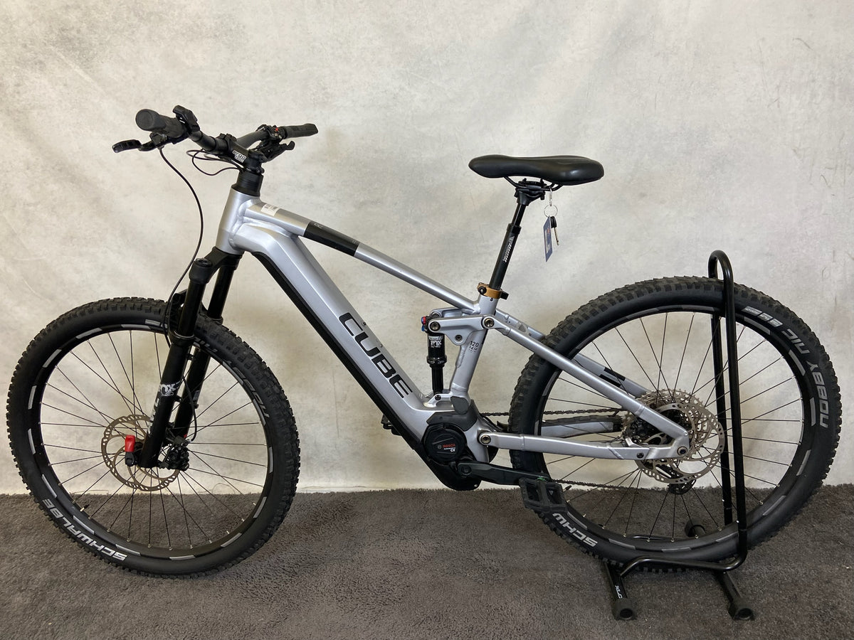Cube Stereo Hybrid 120 Race