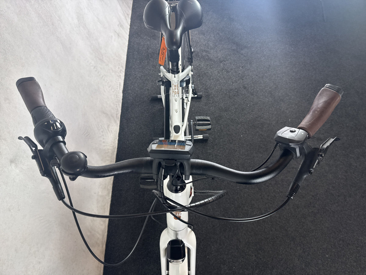 Bifoco — cockpit_von_vorne