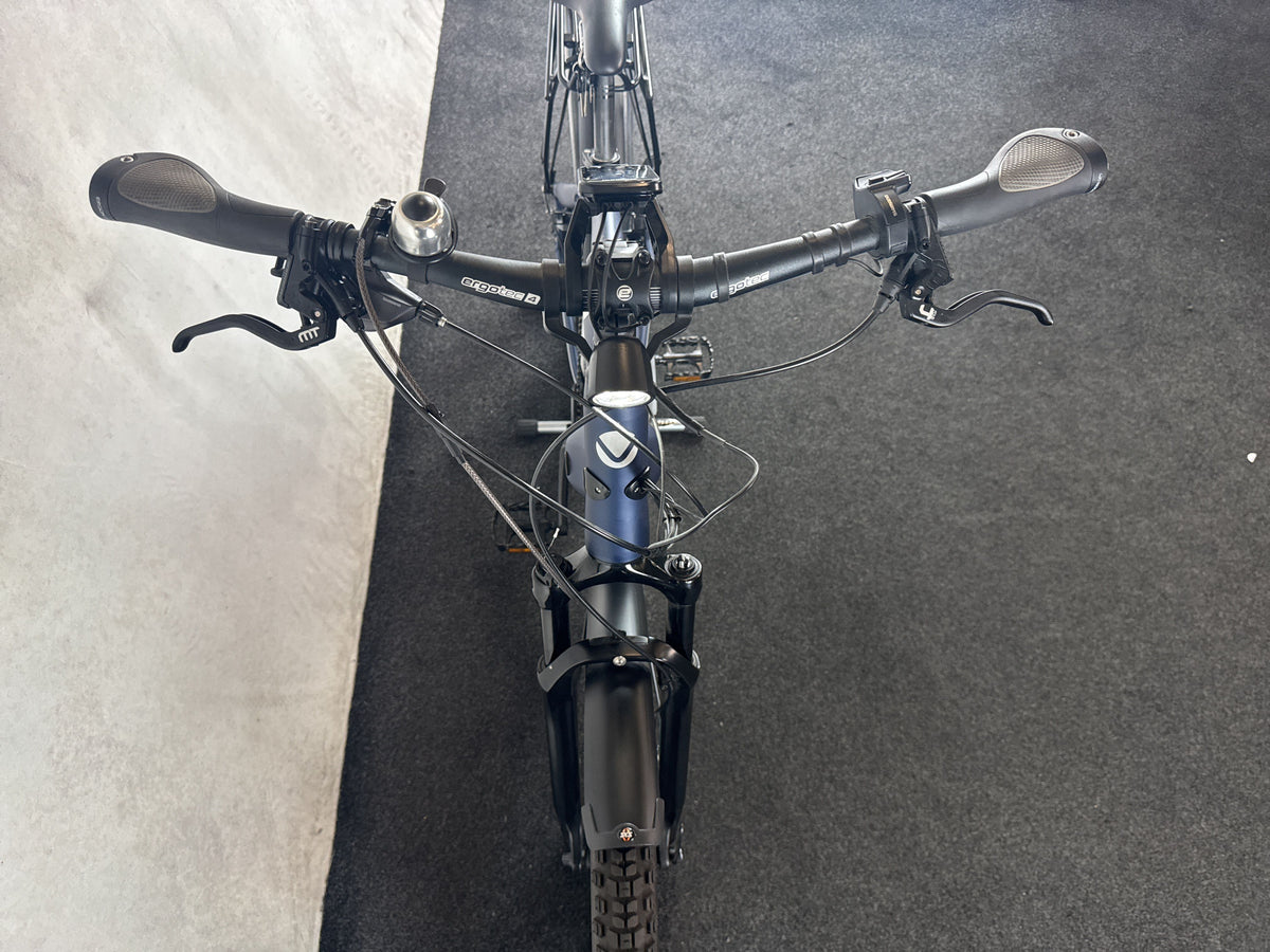 Bifoco — cockpit_von_vorne