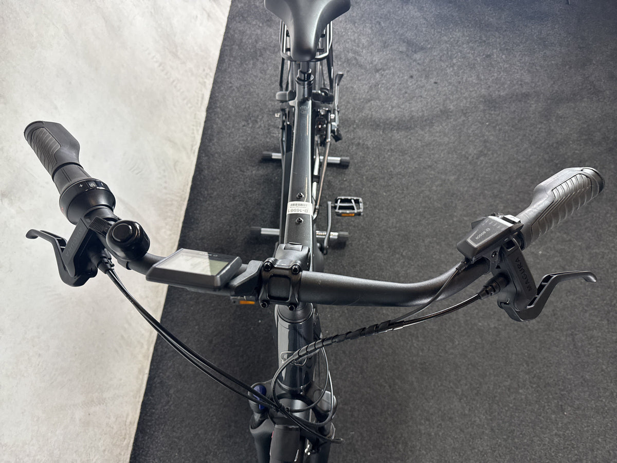 Bifoco — cockpit_von_vorne
