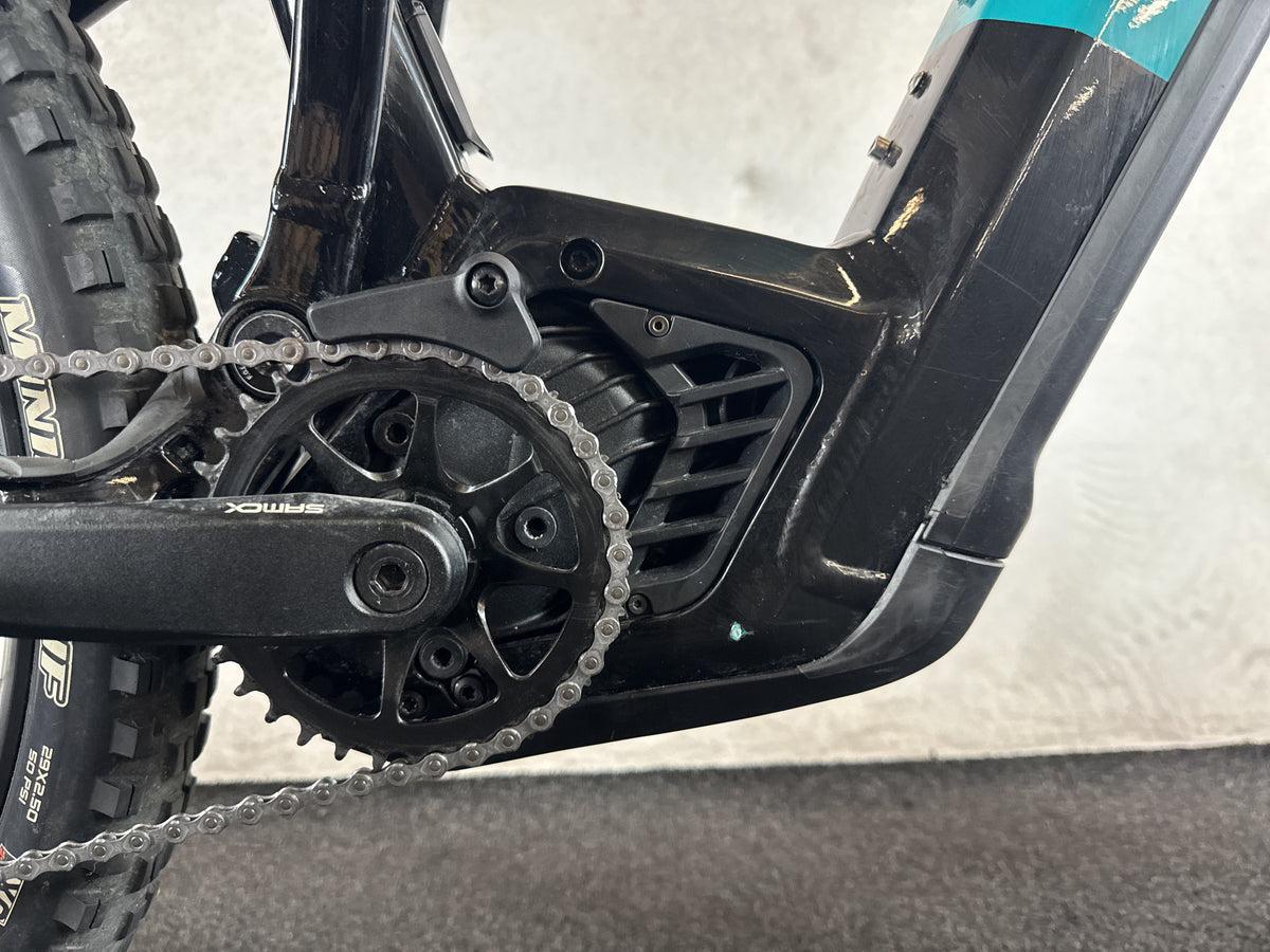 Bifoco — motor_rechts