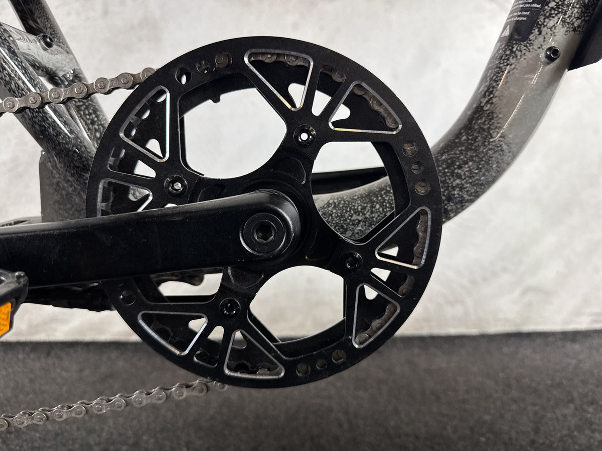 Bifoco — motor_rechts
