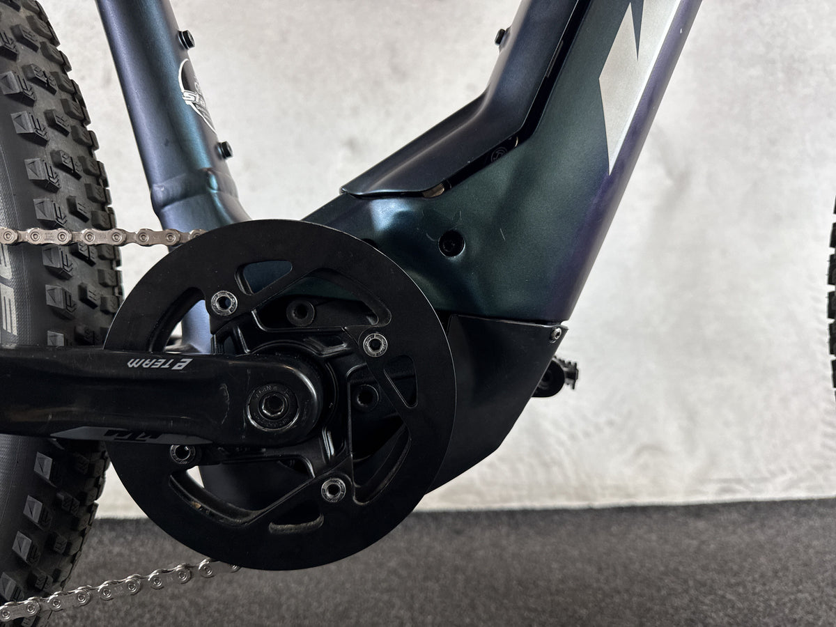 Bifoco — motor_rechts