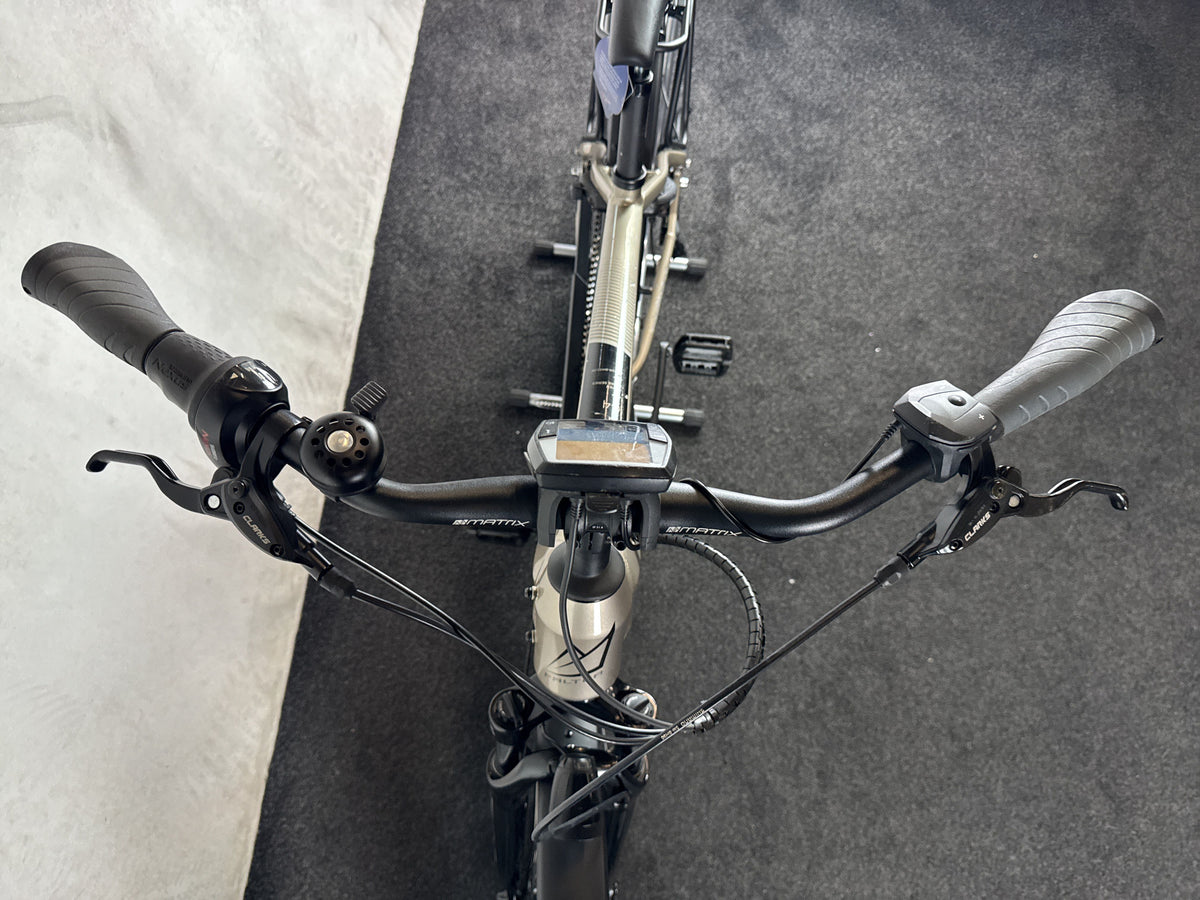 Bifoco — cockpit_von_vorne