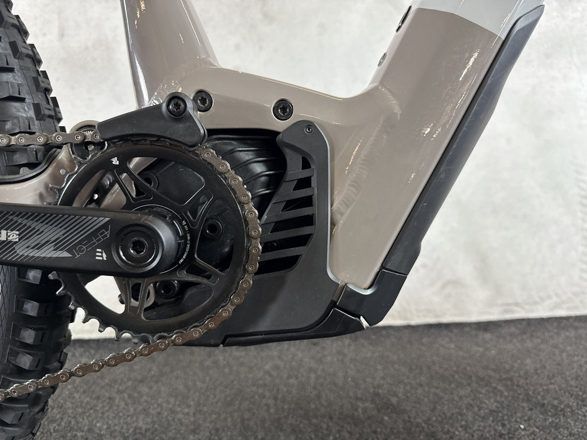 Bifoco — motor_rechts