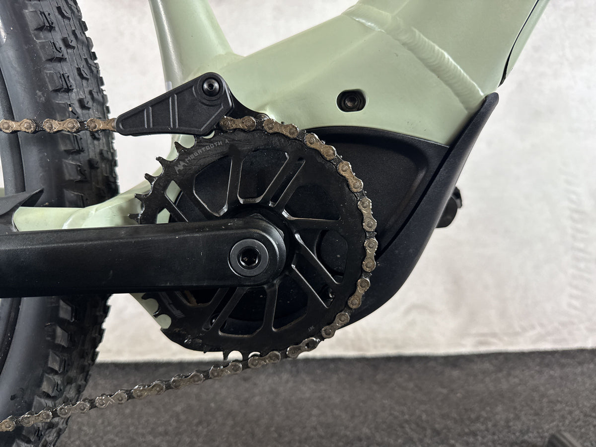 Bifoco — motor_rechts
