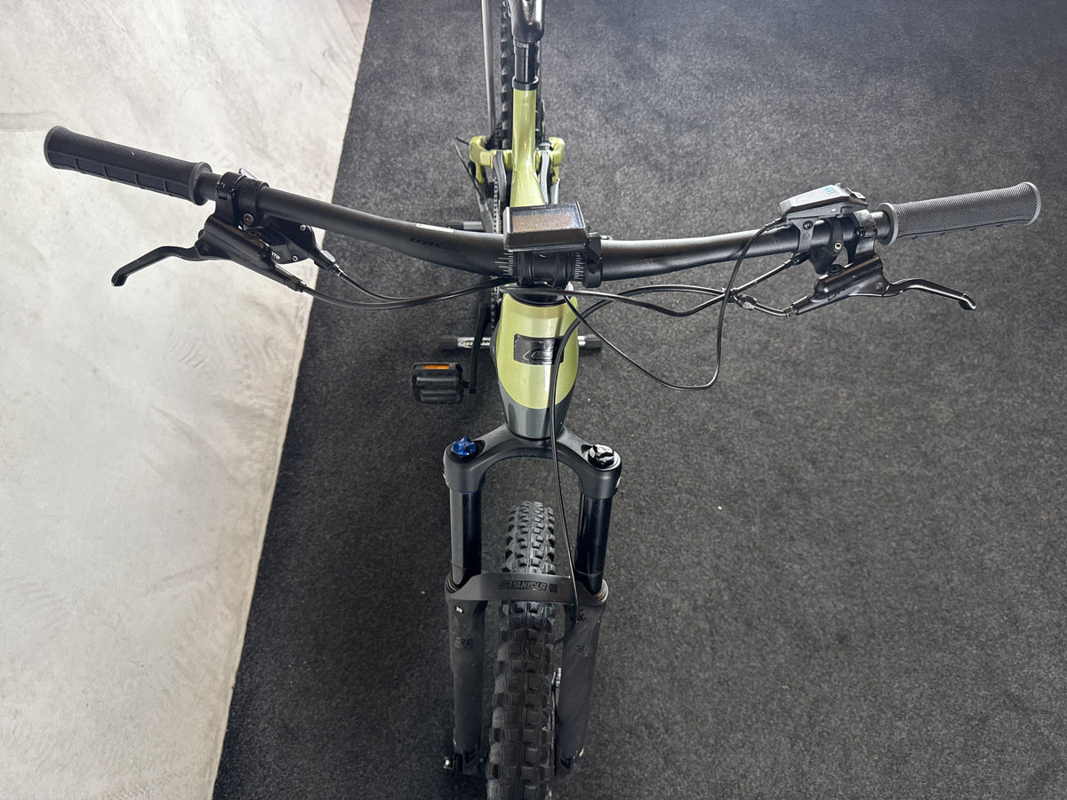 Bifoco — cockpit_von_vorne