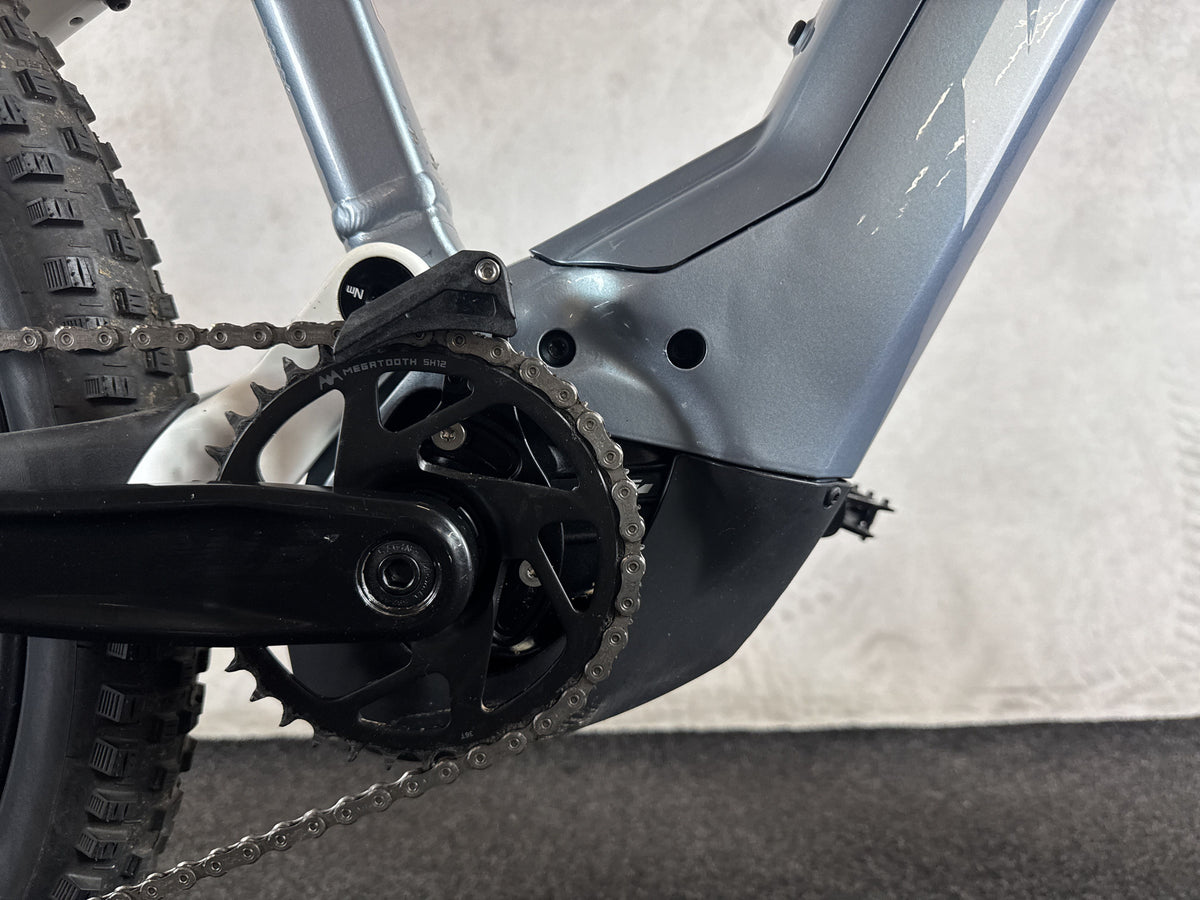 Bifoco — motor_rechts