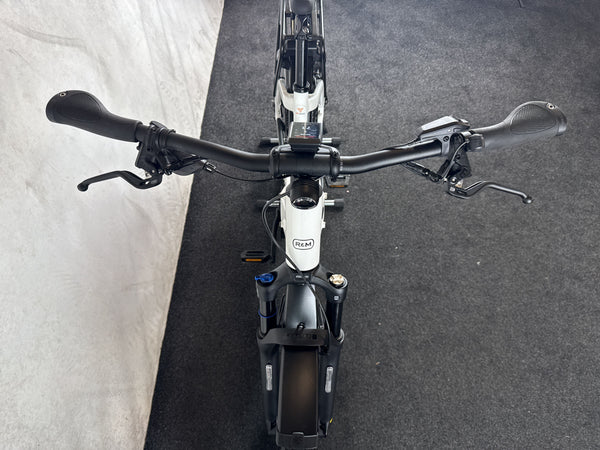 Riese & Müller Charger4 GT touring Trapez – Bild 5