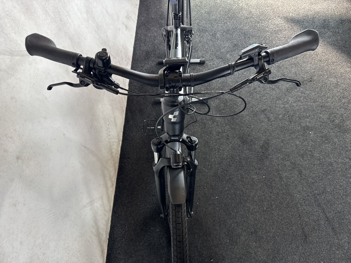 Bifoco — cockpit_von_vorne