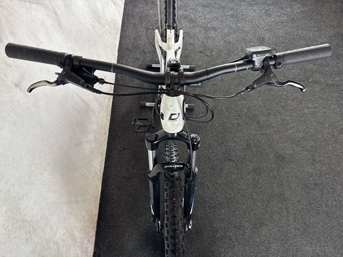 Bifoco — cockpit_von_vorne
