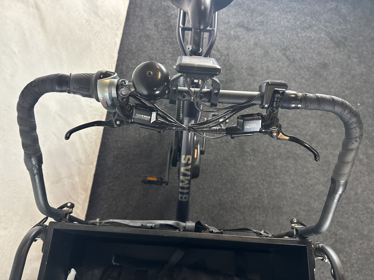 Bifoco — cockpit_von_vorne