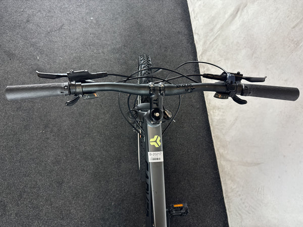 Carver Strict 130 – Bild 2