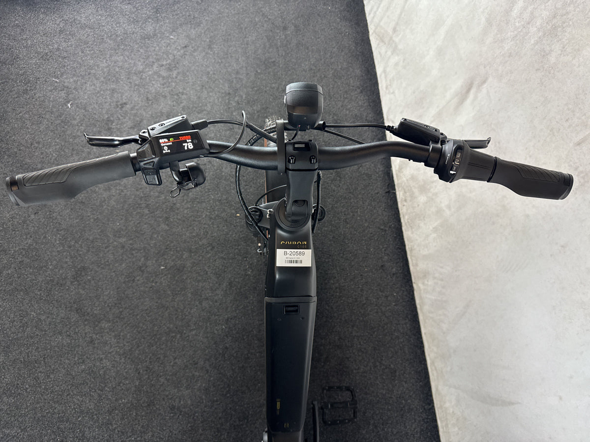 Bulls Cairon C 1.0 B gebraucht – Cockpit aus Fahrersicht