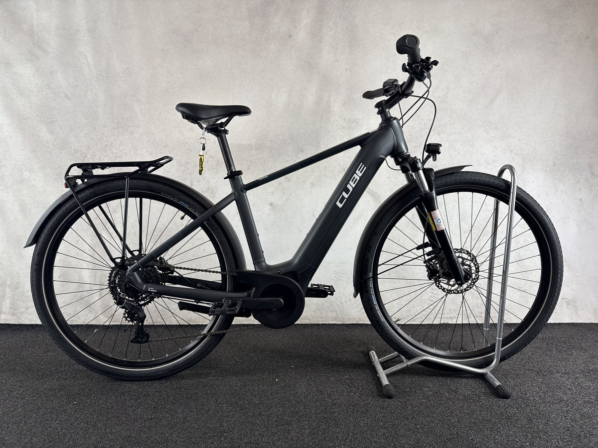 CUBE Touring Hybrid ONE 500 gebraucht – Seitenansicht rechts
