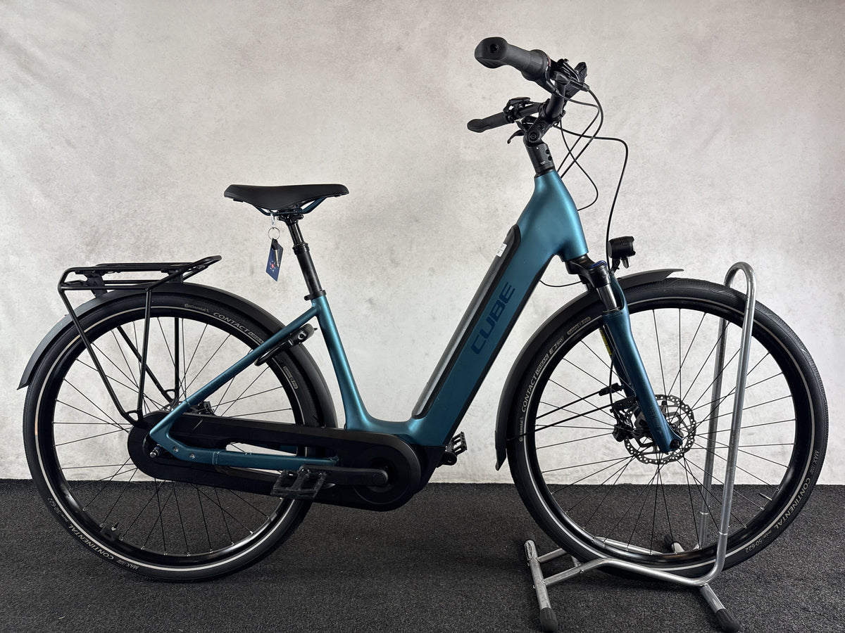 CUBE Supreme RT Hybrid Comfort EXC 500 gebraucht – Seitenansicht rechts
