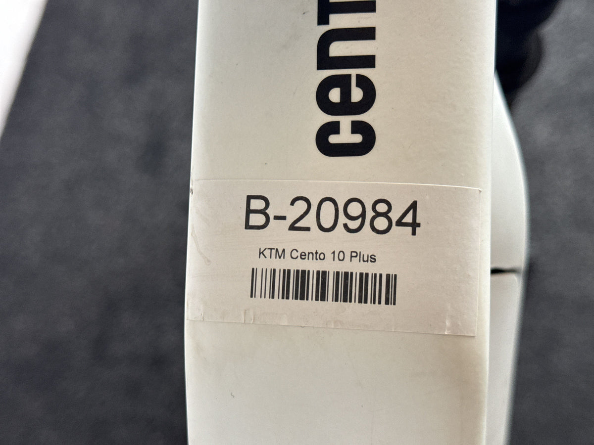 KTM CENTO 10 Plus gebraucht – Rahmennummer-Etikett