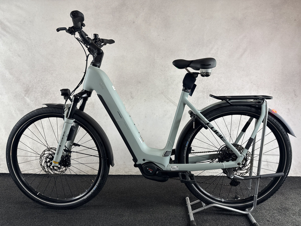 CUBE Kathmandu Hybrid EXC 800 gebraucht – Seitenansicht links