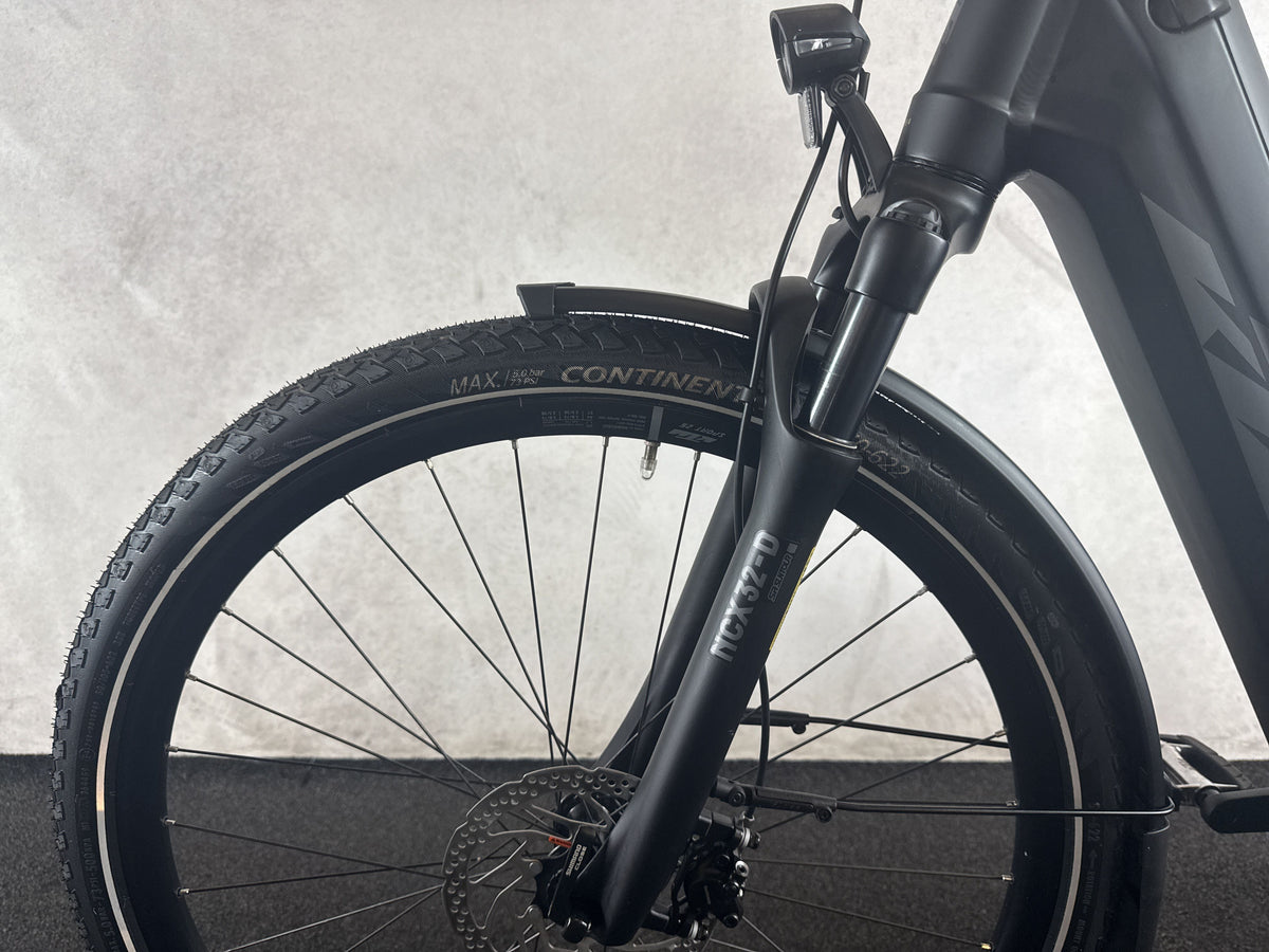 KTM Macina Tour gebraucht – Vorderrad und Gabel