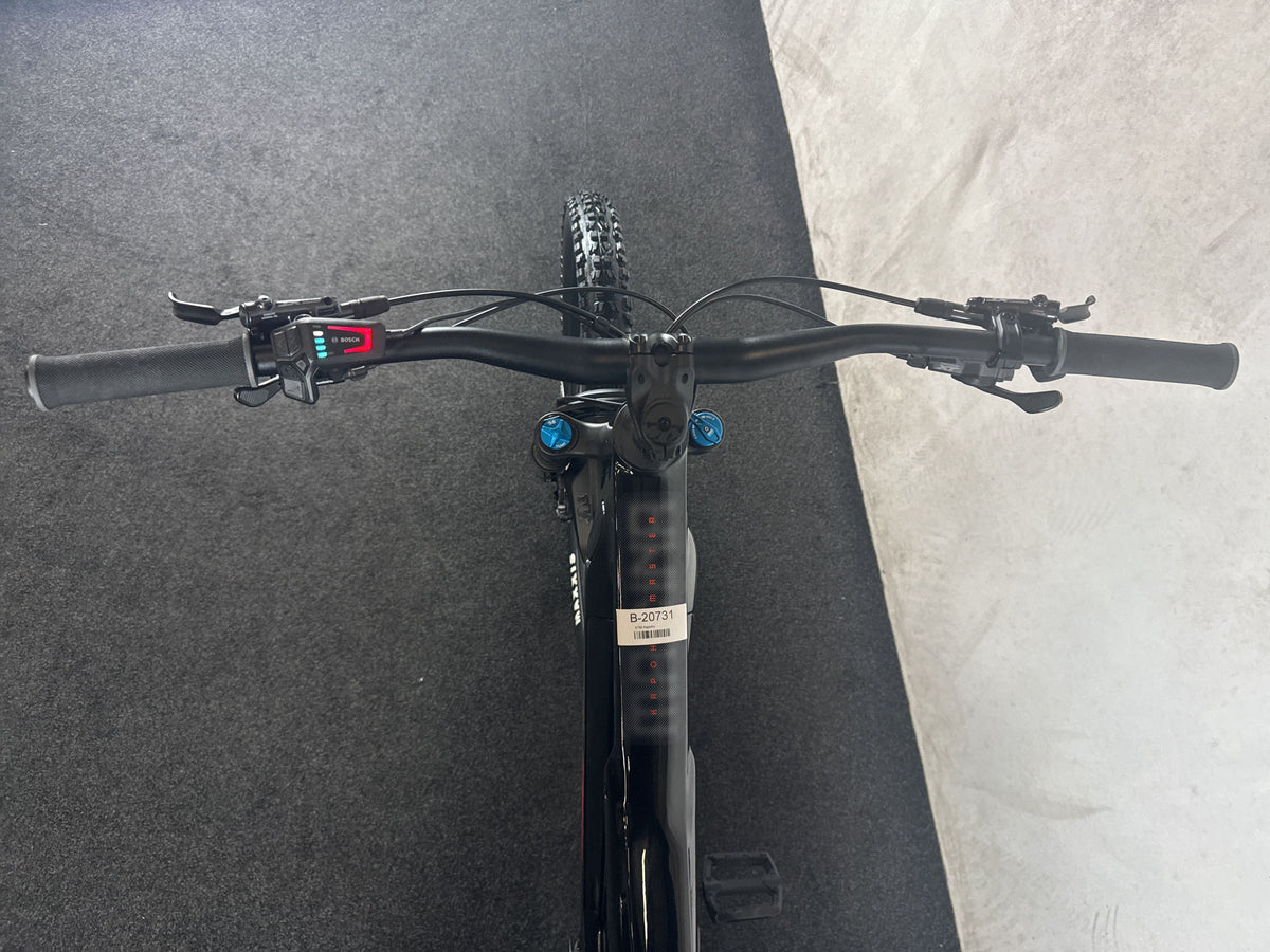 KTM Macina Kapoho Master gebraucht – Cockpit aus Fahrersicht