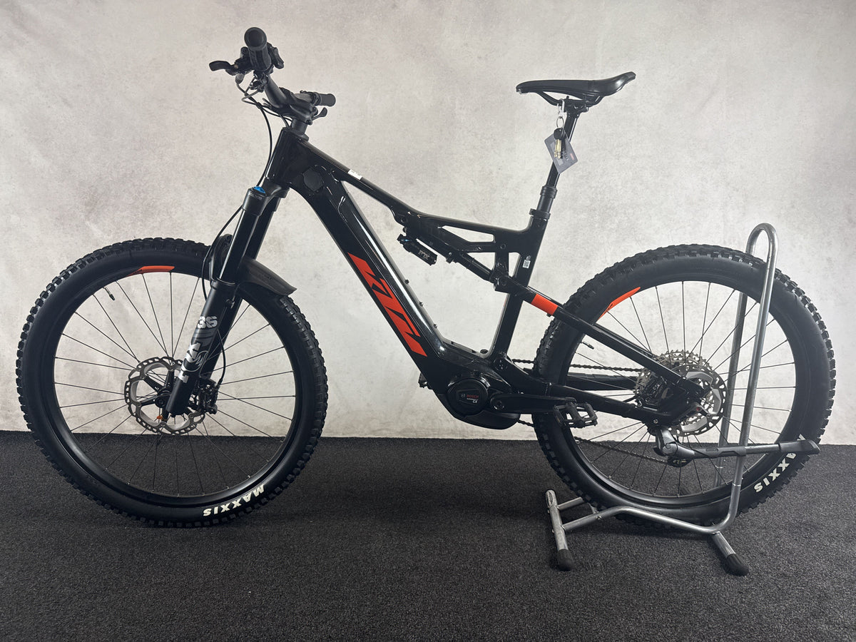 KTM Macina Kapoho Master gebraucht – Seitenansicht links