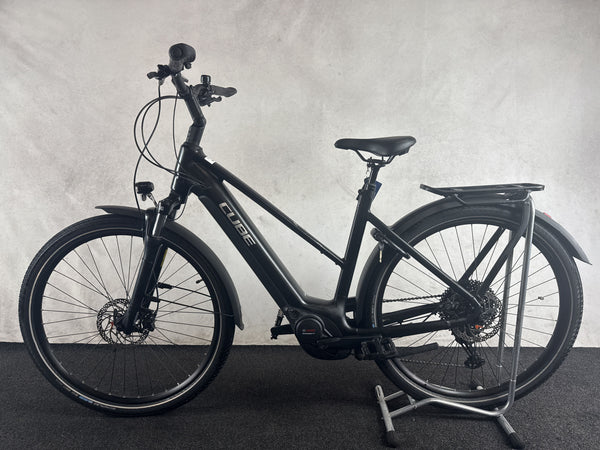 CUBE Touring Hybrid Pro 625