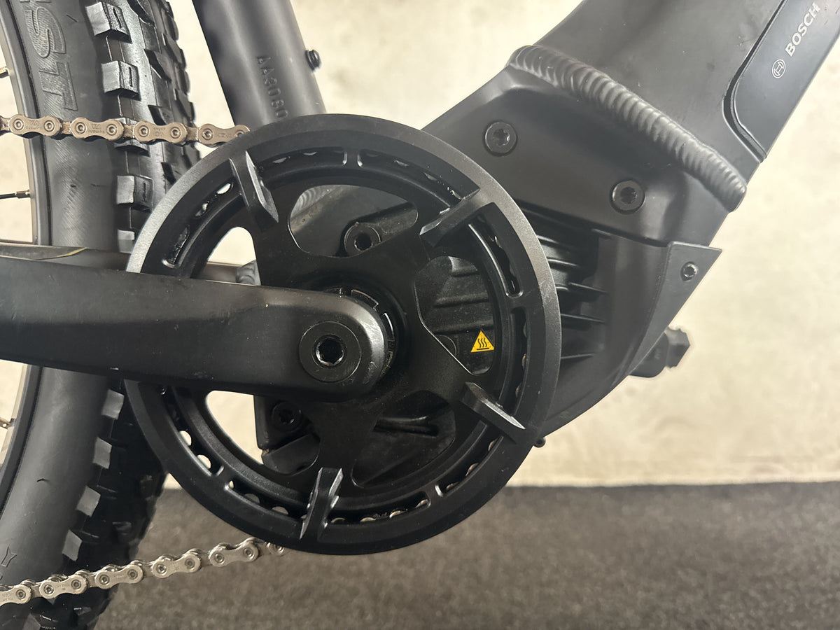Bulls Copperhead Evo 1 750 gebraucht – Motor von rechts