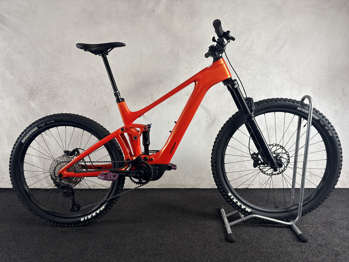 Giant Trance X Advanced E+ Elite 3 gebraucht – Seitenansicht rechts