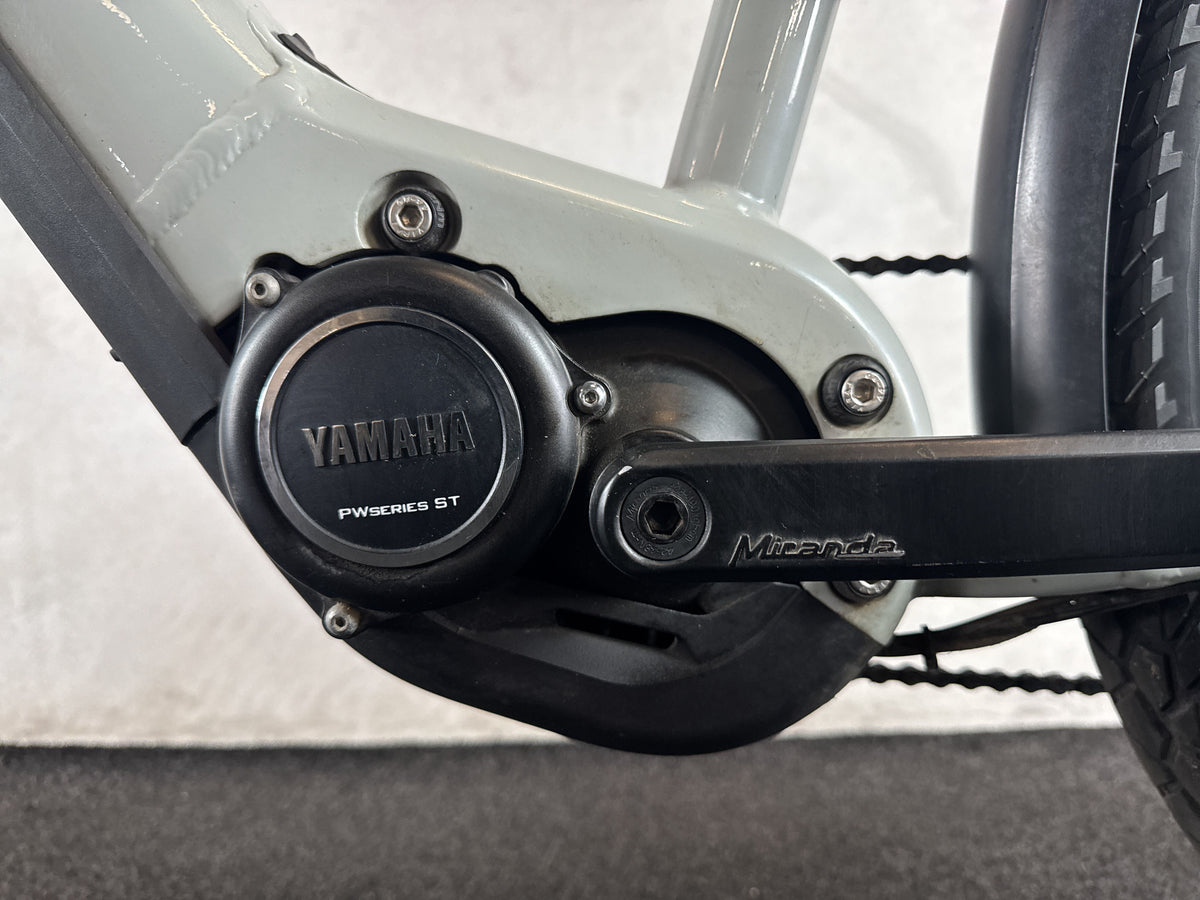Haibike Trekking 6 gebraucht – Motor von links