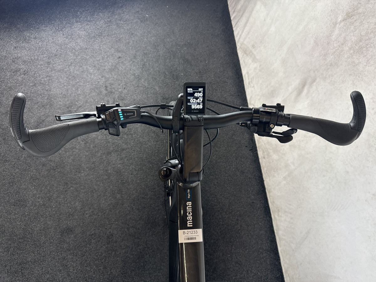 KTM Macina Style 730 gebraucht – Cockpit aus Fahrersicht
