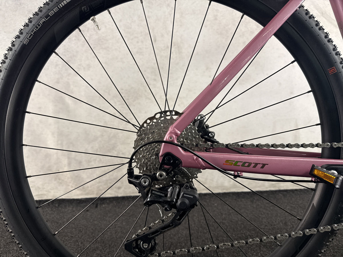 Scott Speedster Gravel 30 gebraucht – Hinterradnabe und Schaltung
