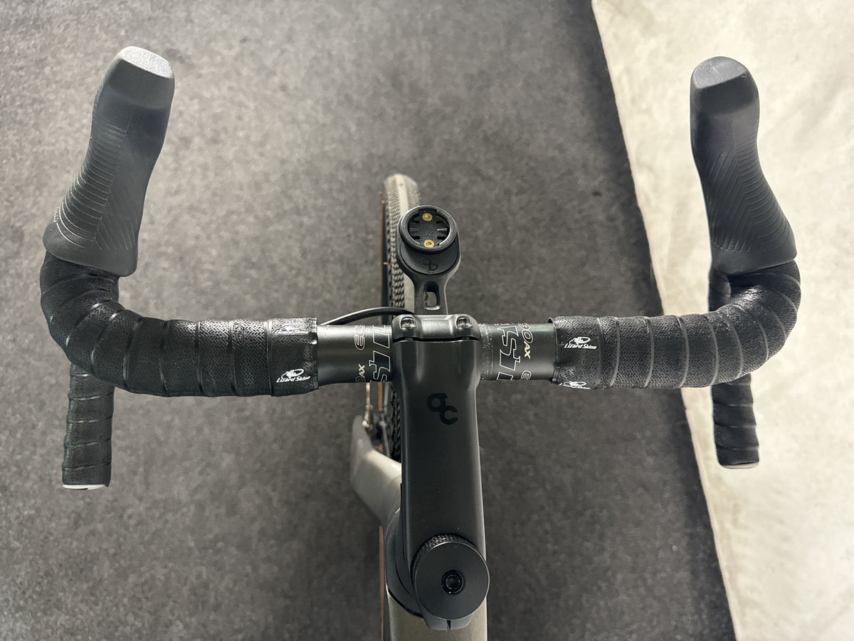 Orbea Terra M21eTEAM 1X gebraucht – Cockpit aus Fahrersicht