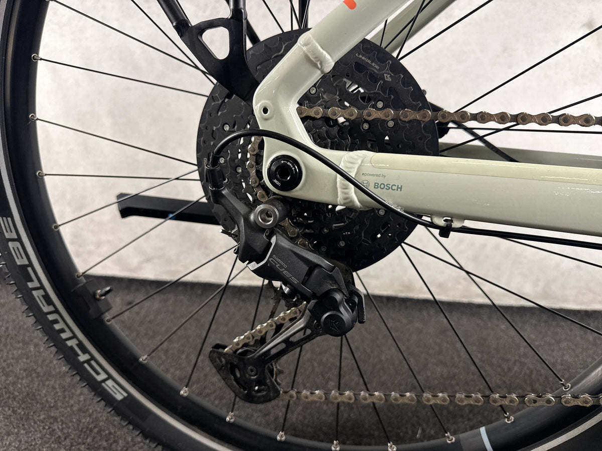 CUBE Nuride Hybrid Performance 600 gebraucht – Hinterradnabe und Schaltung