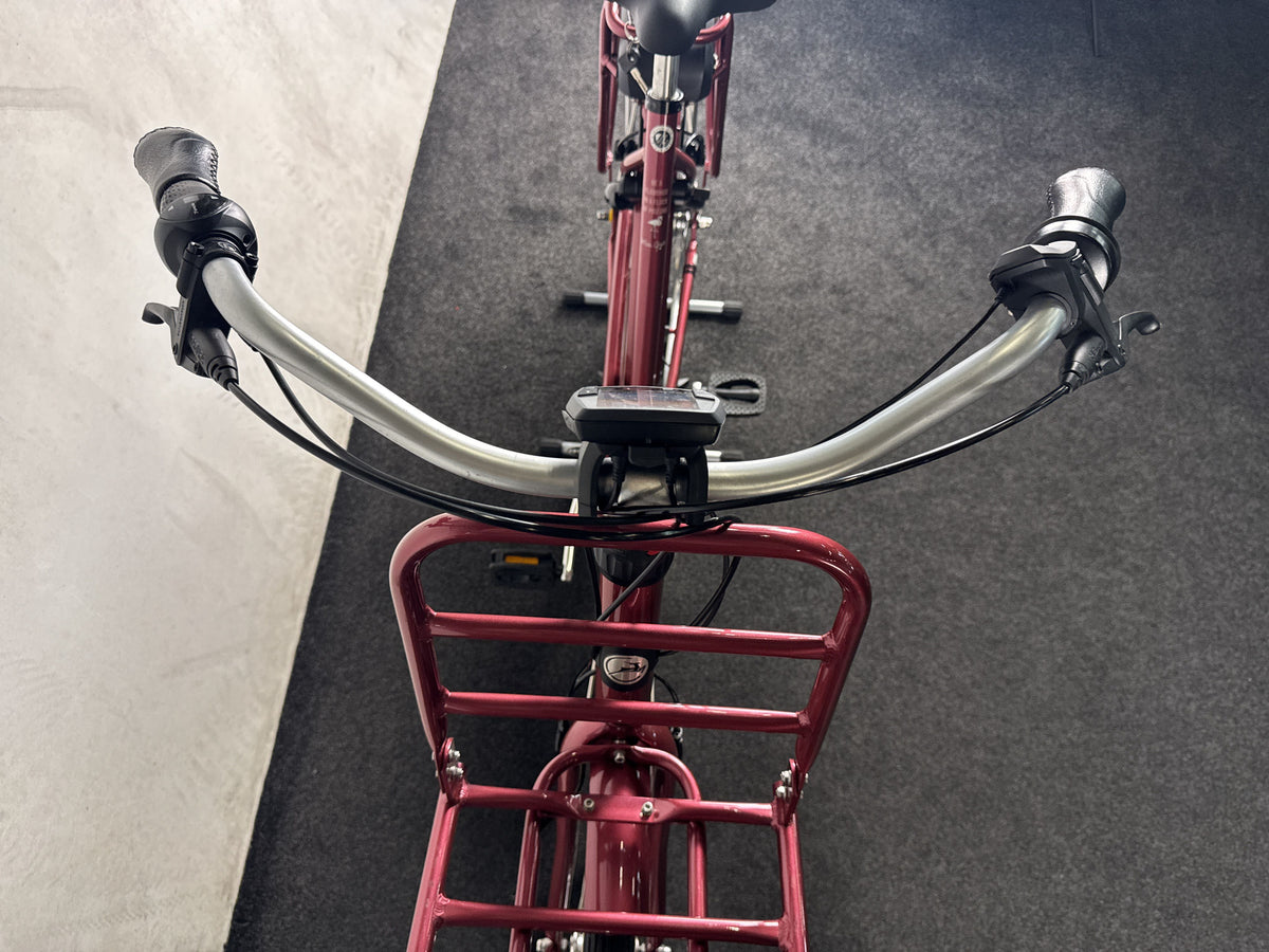 Gazelle Miss Grace C7+ HMB R7H gebraucht – Cockpit von vorne