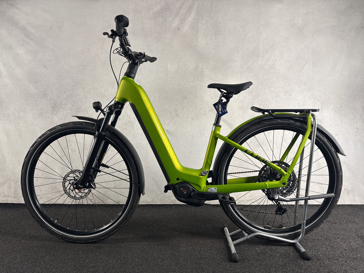 Cube Kathmandu Hybrid Pro gebraucht – Seitenansicht links