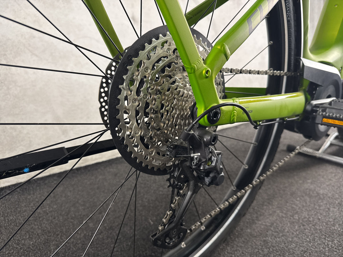 Cube Kathmandu Hybrid Pro gebraucht – Hinterrad